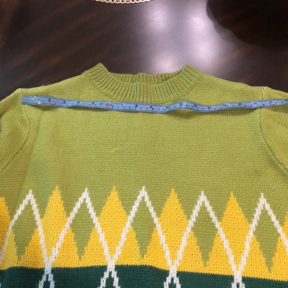 Swaeter - Picture 5 of 7